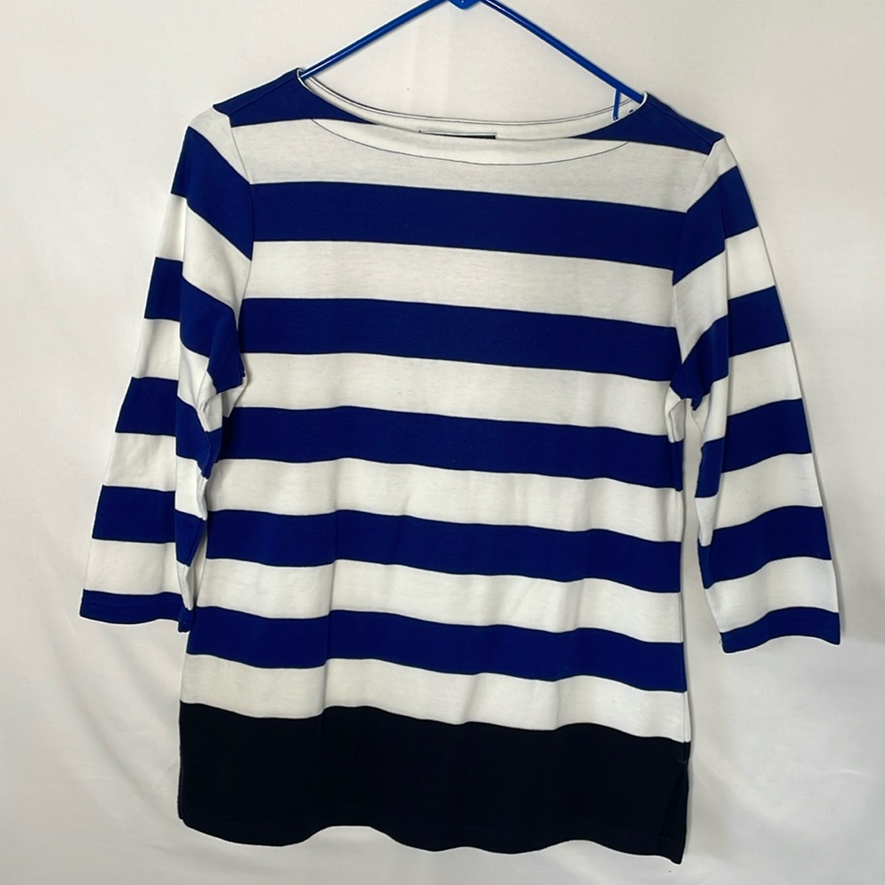 Karen Scott sport blue and‎ white striped shirt size medium soft